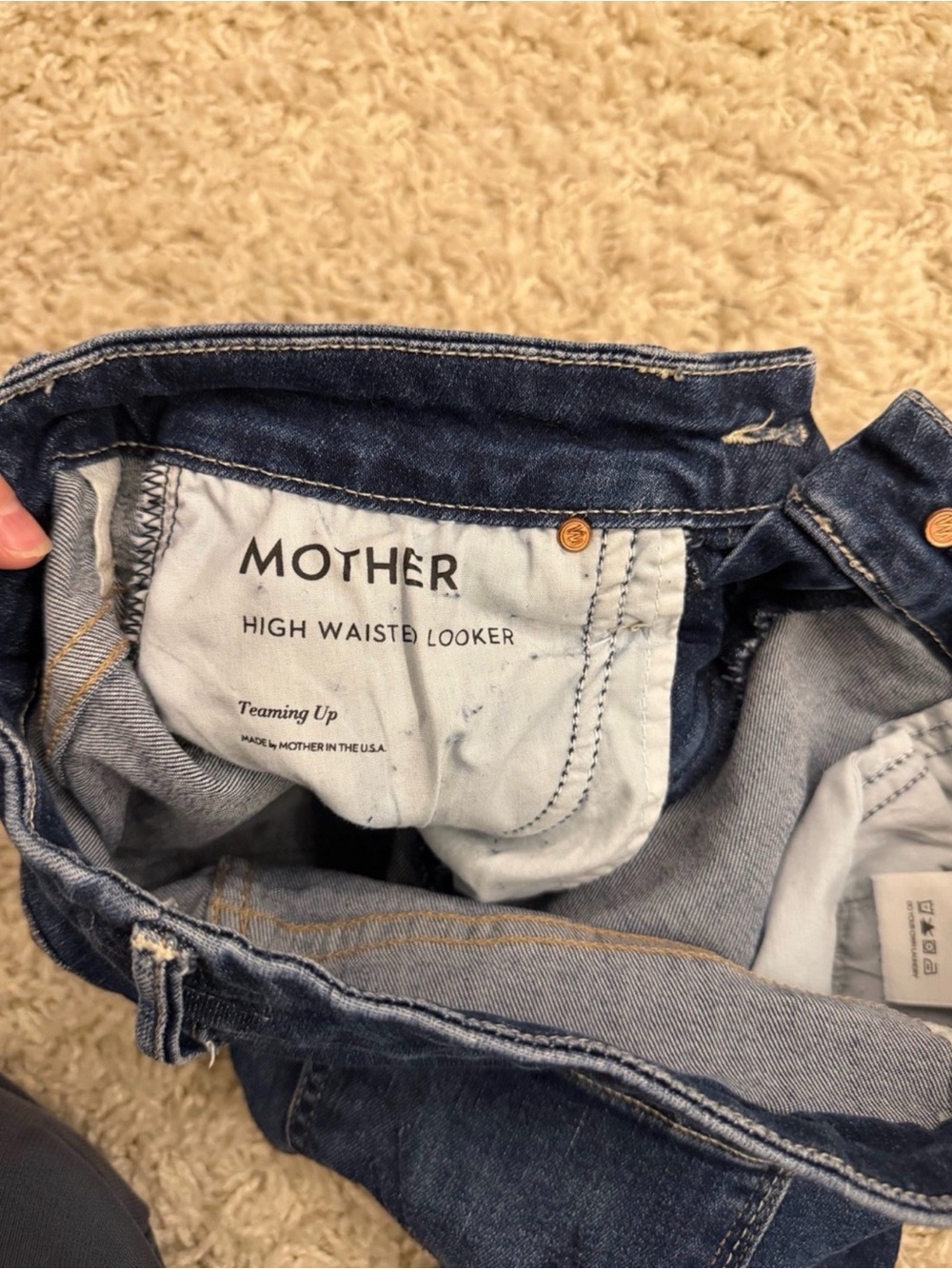MOTHER High Waisted Looker Teaming Up - Picture 7 of 8